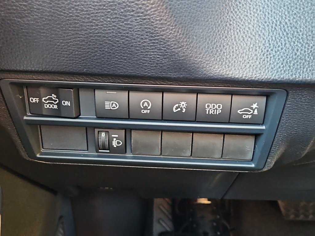 New 2026 Toyota Tundra SR5 w/ SR5 Convenience Package AWD/4WD image 11
