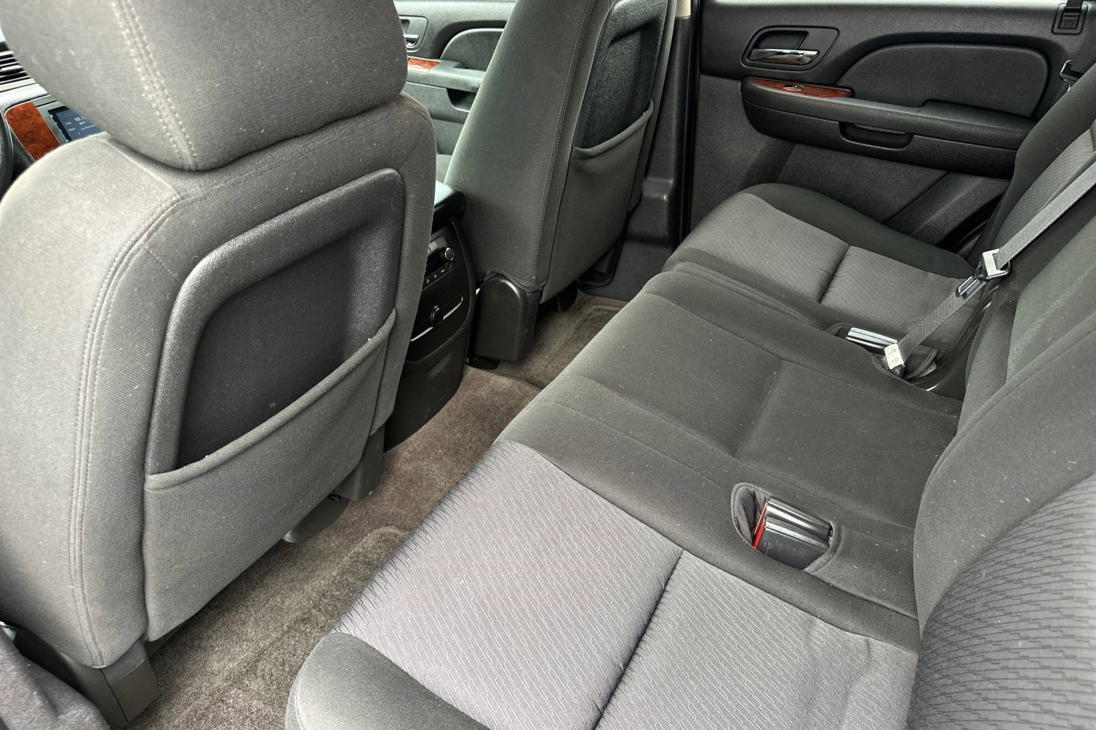 Used 2010 Chevrolet Tahoe LS w/ Regional Value Package RWD image 26