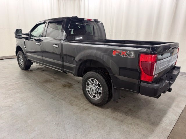Used 2022 Ford F250 Platinum w/ FX4 Off-Road Package AWD/4WD image 4