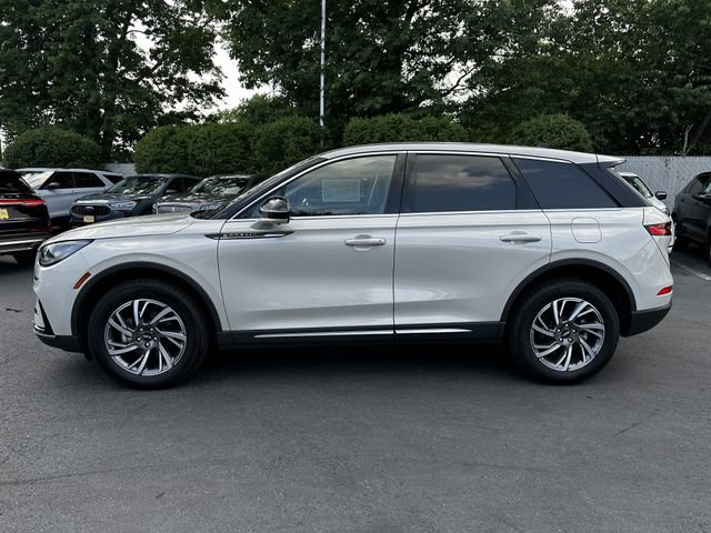 Certified 2024 Lincoln Corsair AWD w/ Equipment Group 101A image 8