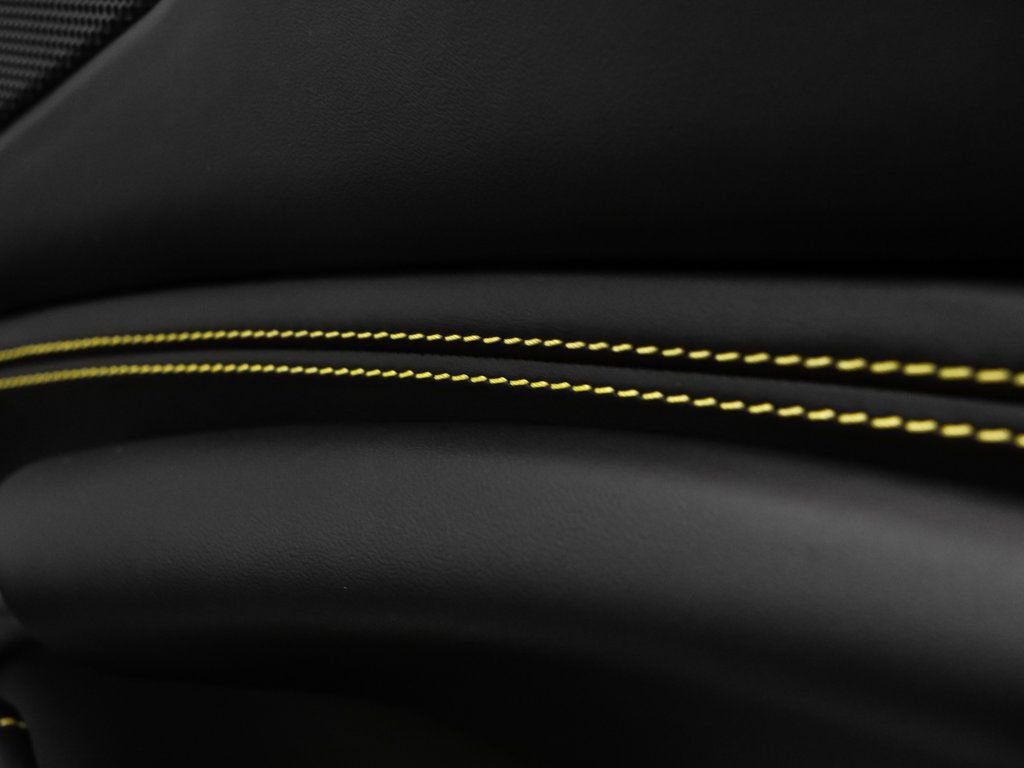 Used 2022 Ferrari F8 Tributo image 31