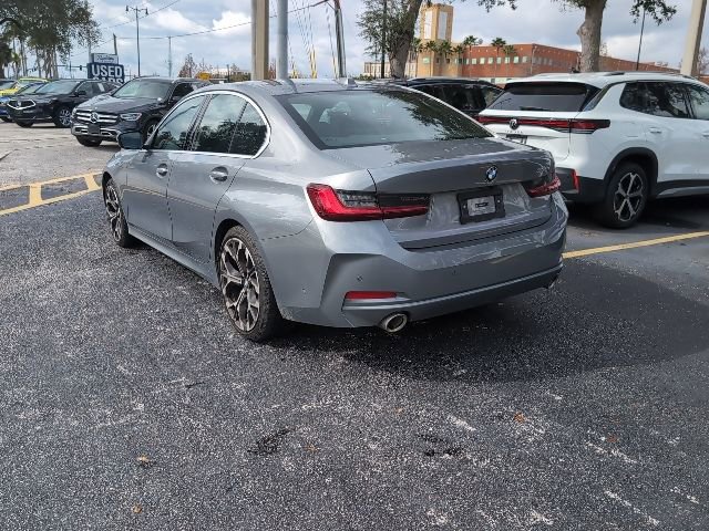 Used 2025 BMW 330i Sedan image 4