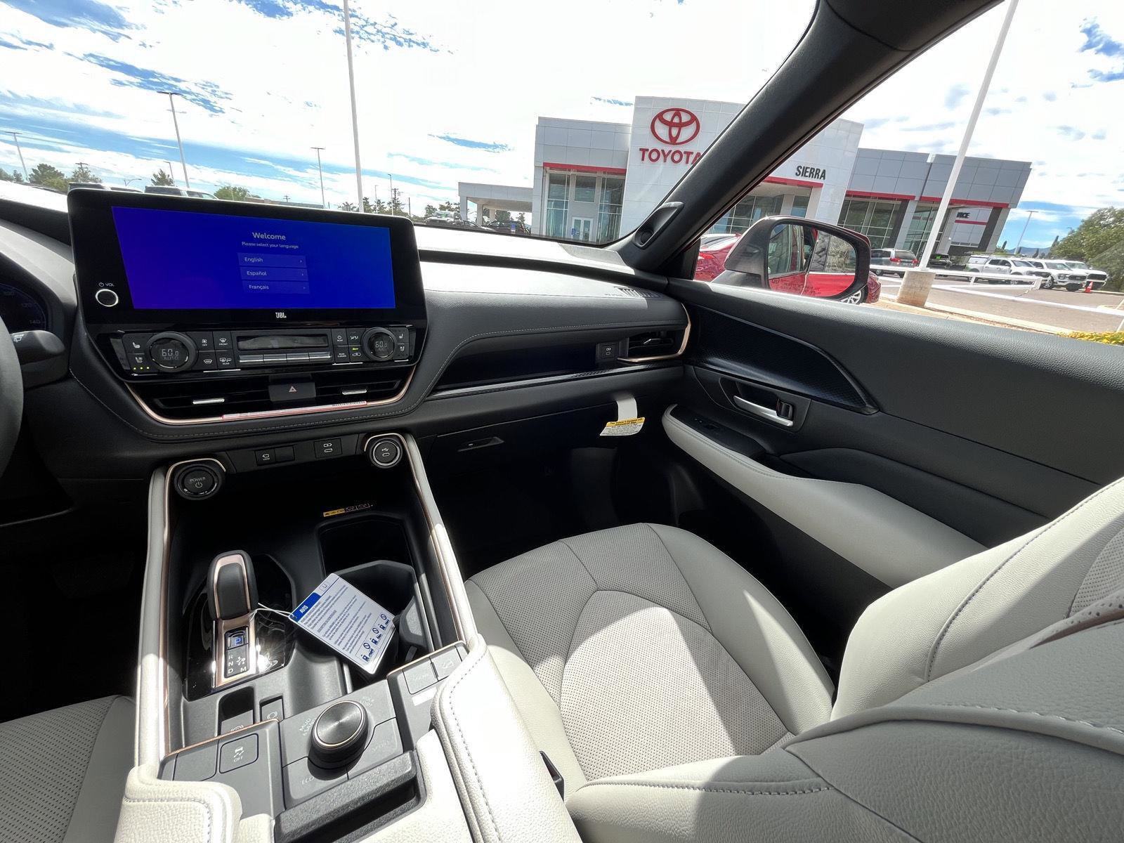 New 2026 Toyota Grand Highlander AWD Hybrid image 21