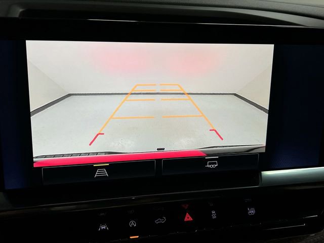 Certified 2024 Chevrolet Silverado 1500 LT AWD/4WD image 15