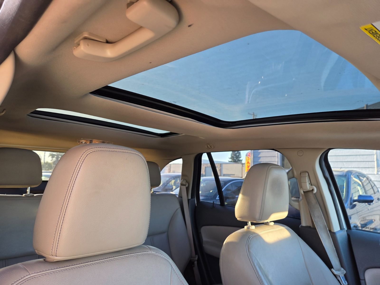 Used 2011 Ford Edge SEL FWD image 17