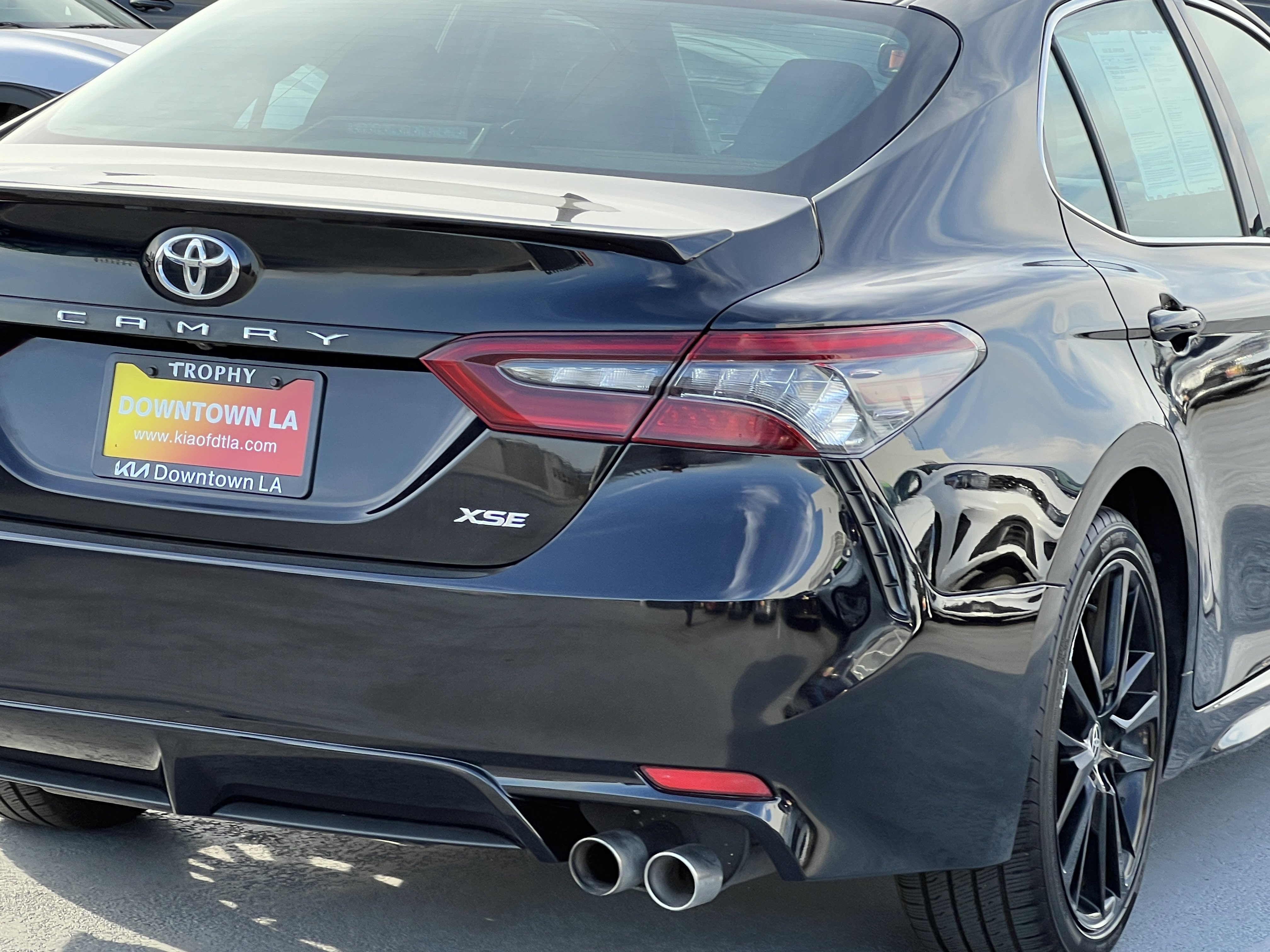 Used 2023 Toyota Camry XSE image 7