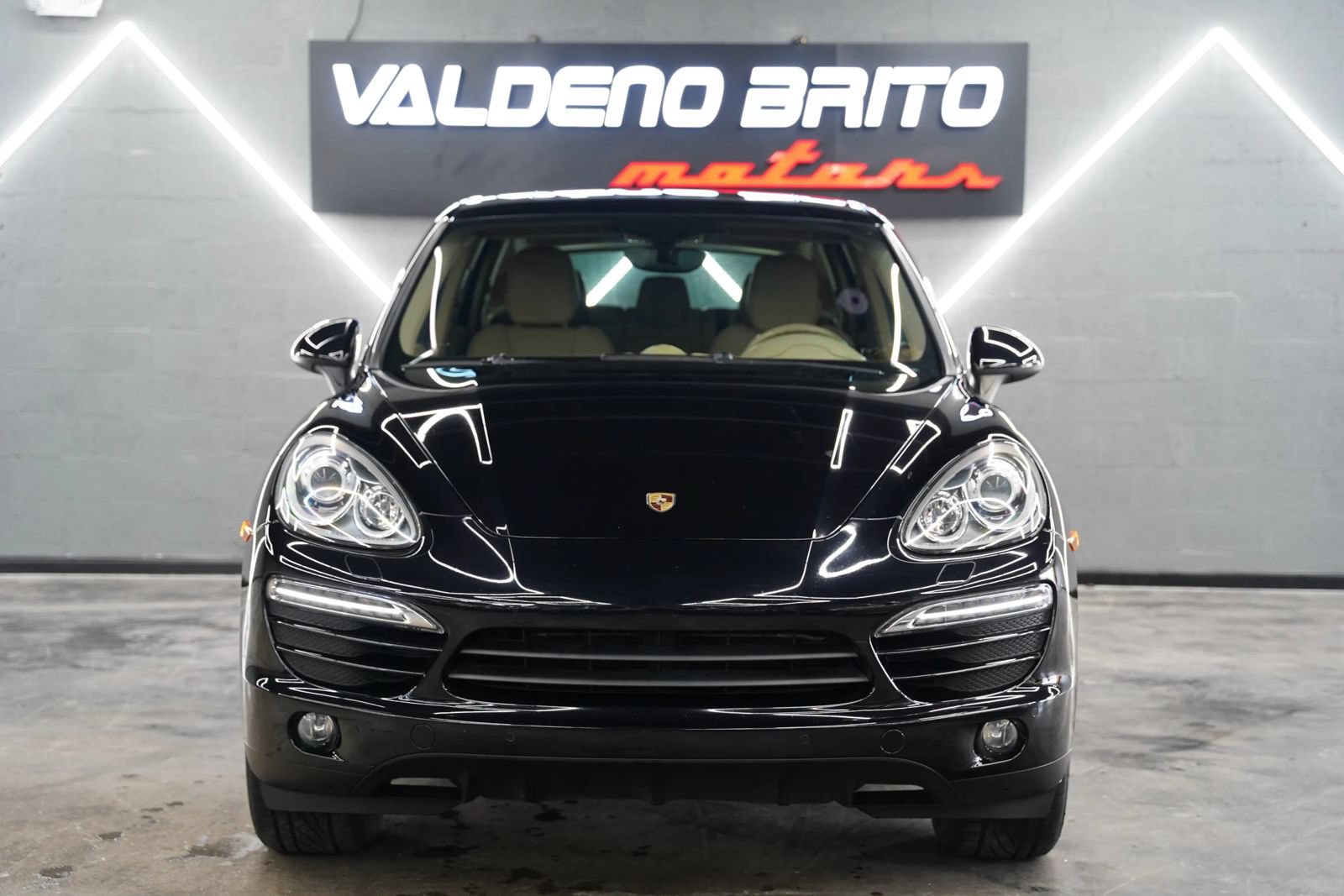 Used 2014 Porsche Cayenne AWD/4WD image 5