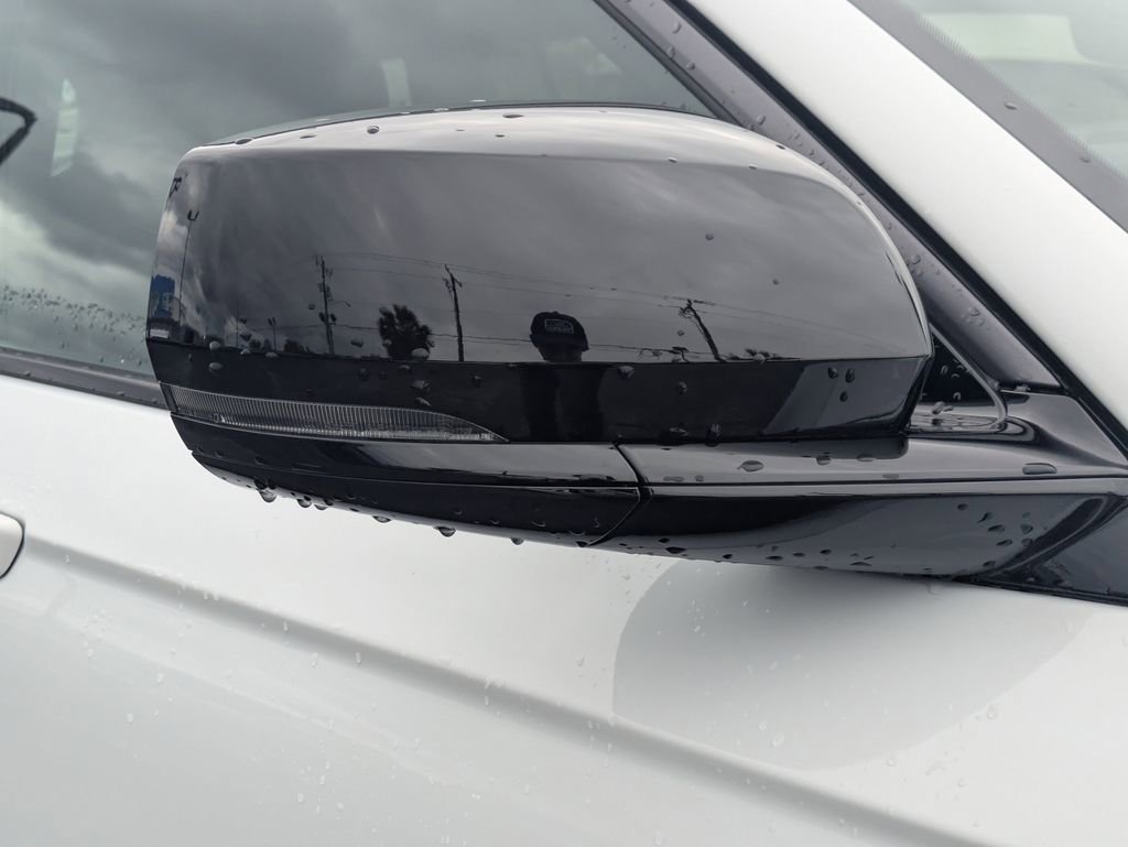 New 2026 Jeep Grand Cherokee Altitude RWD image 11