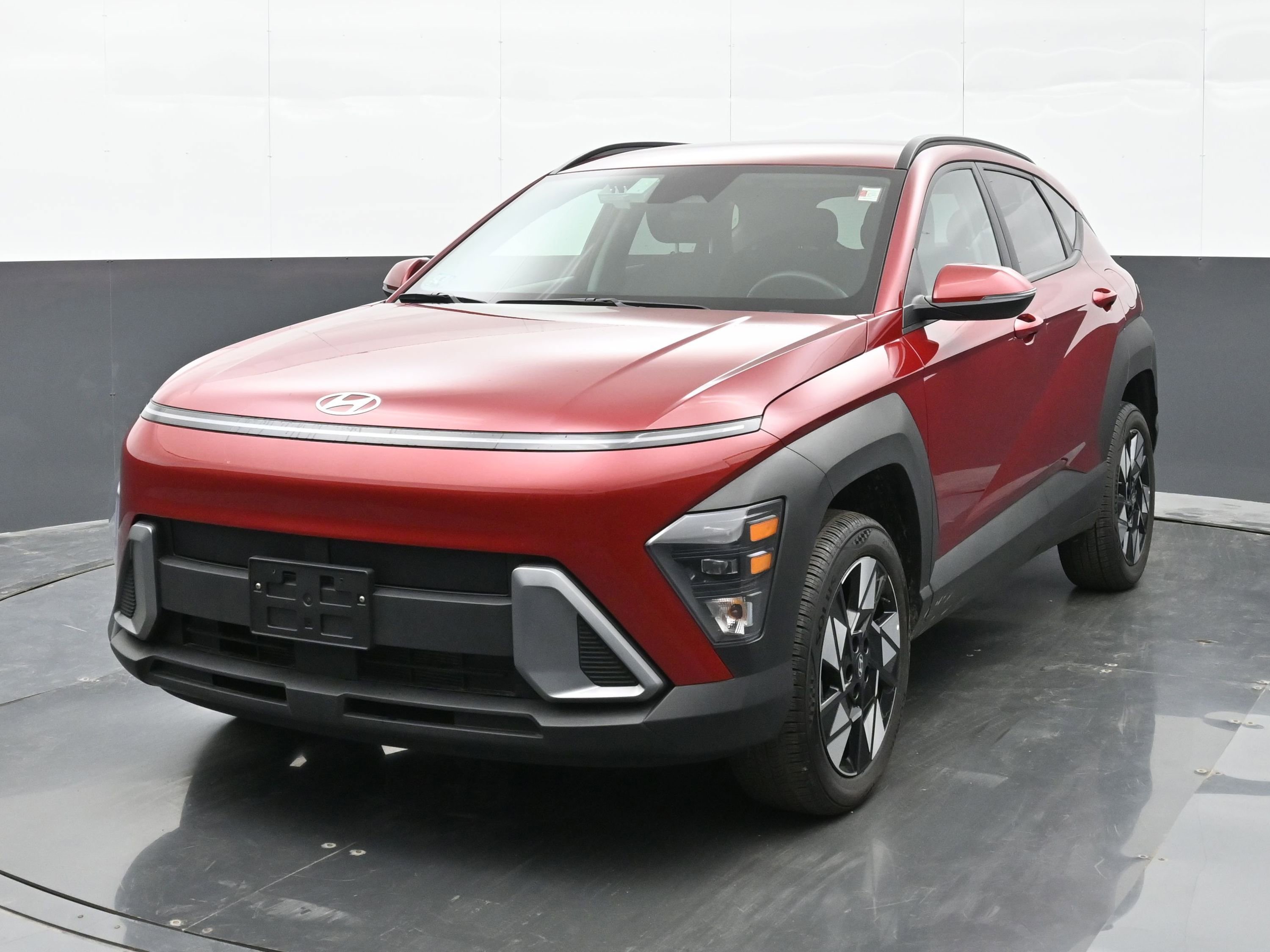 Certified 2025 Hyundai Kona SEL image 4