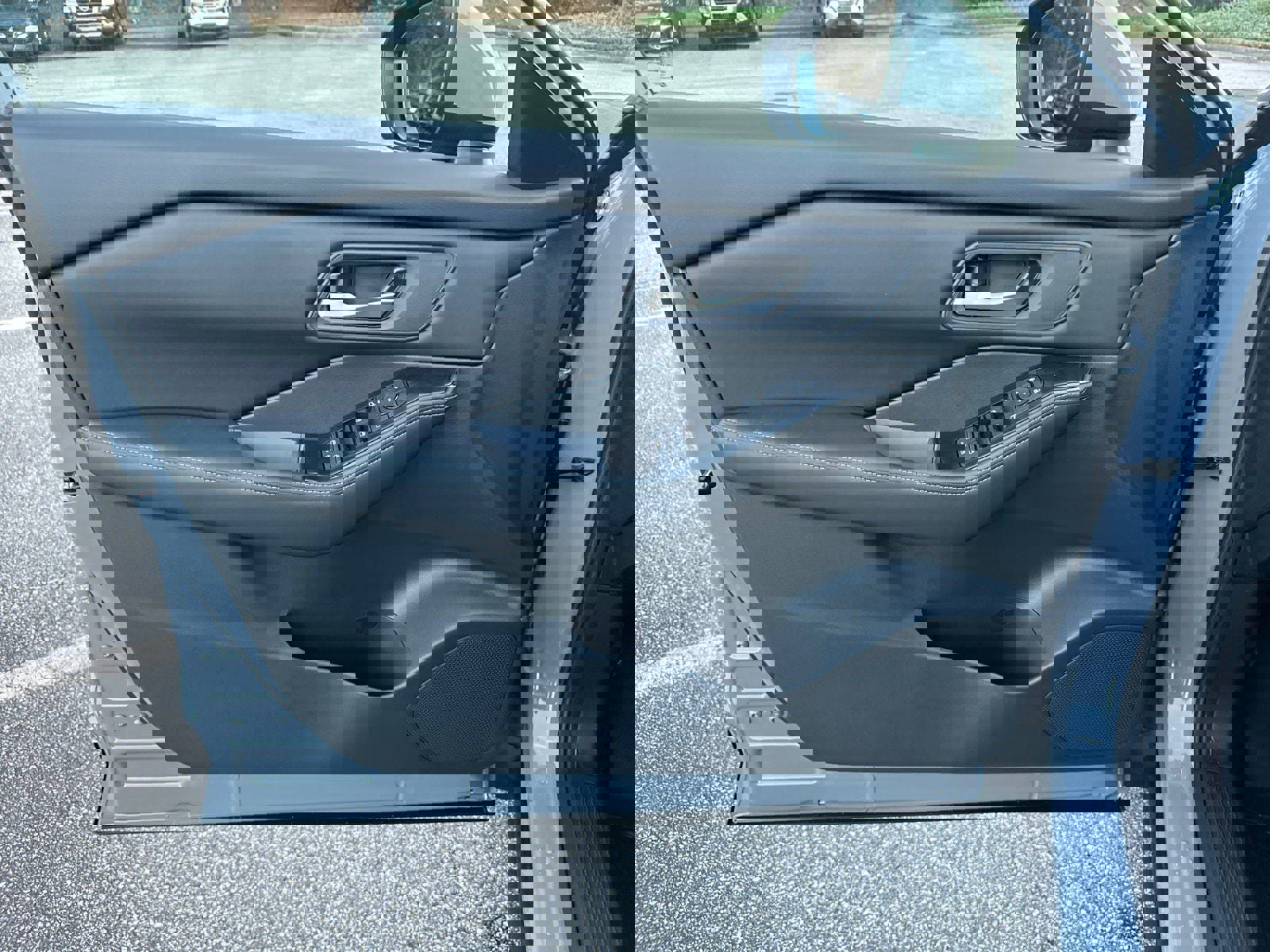 New 2026 Nissan Rogue SV image 10