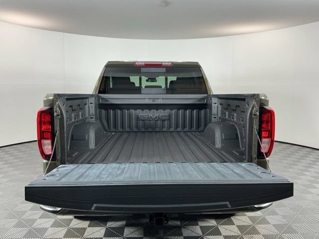 Used 2024 GMC Sierra 1500 Elevation w/ Preferred Package AWD/4WD image 7