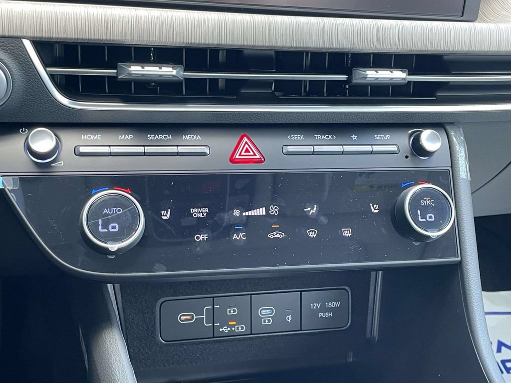New 2026 Hyundai Sonata SEL FWD image 29