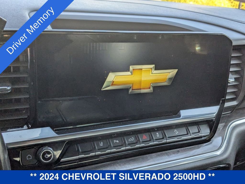 Used 2024 Chevrolet Silverado 2500 LTZ w/ LTZ Convenience Package image 25
