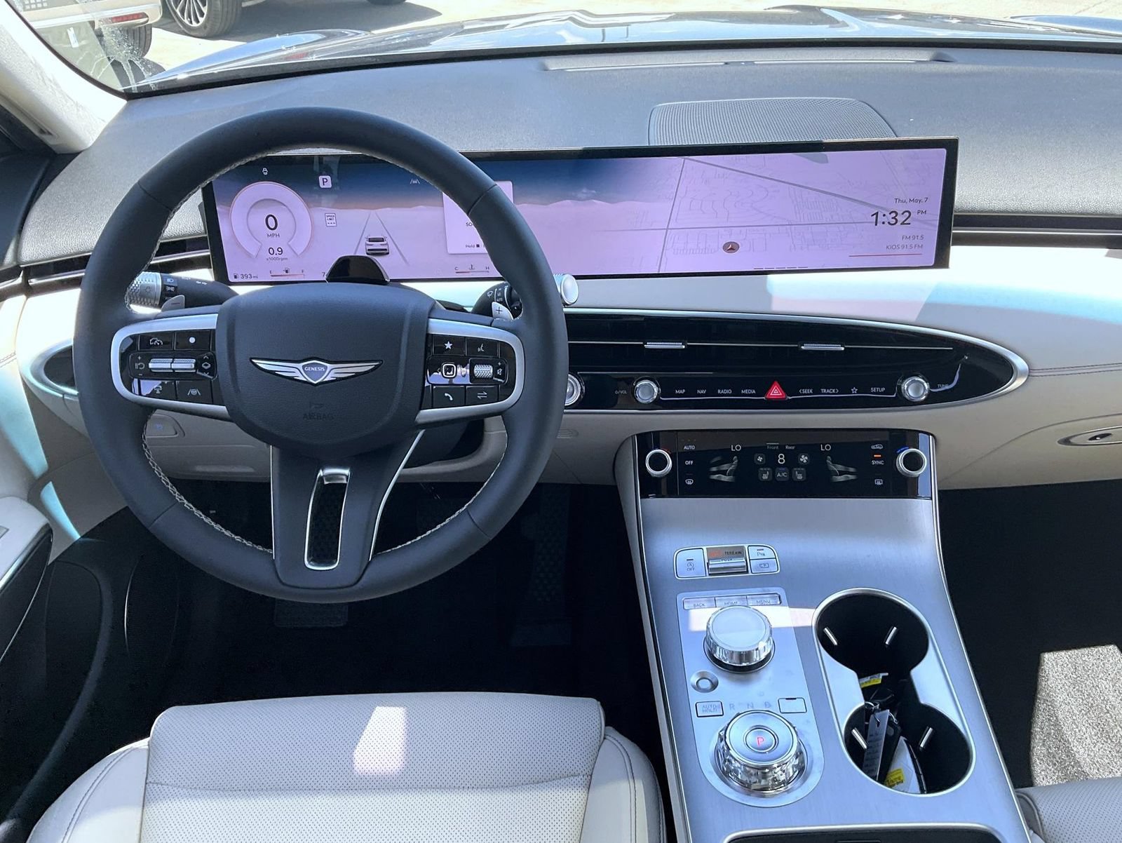 New 2026 Genesis GV70 2.5T Select AWD/4WD image 14