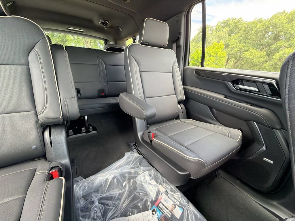New 2026 GMC Yukon XL Elevation AWD/4WD image 17