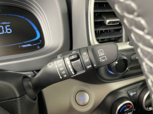 New 2026 Hyundai Venue SEL FWD image 10