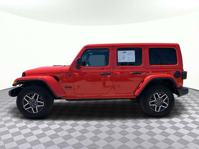 Used 2025 Jeep Wrangler Unlimited Sahara AWD/4WD image 6