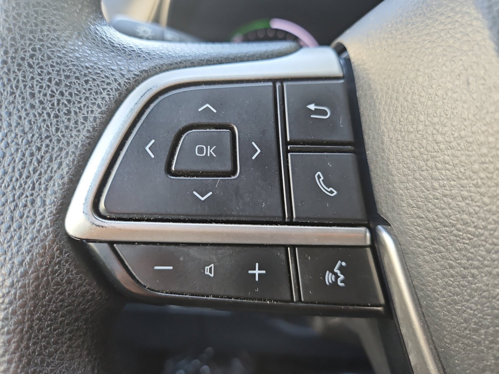 Used 2021 Toyota Sienna LE w/ LE Plus Package AWD/4WD image 29