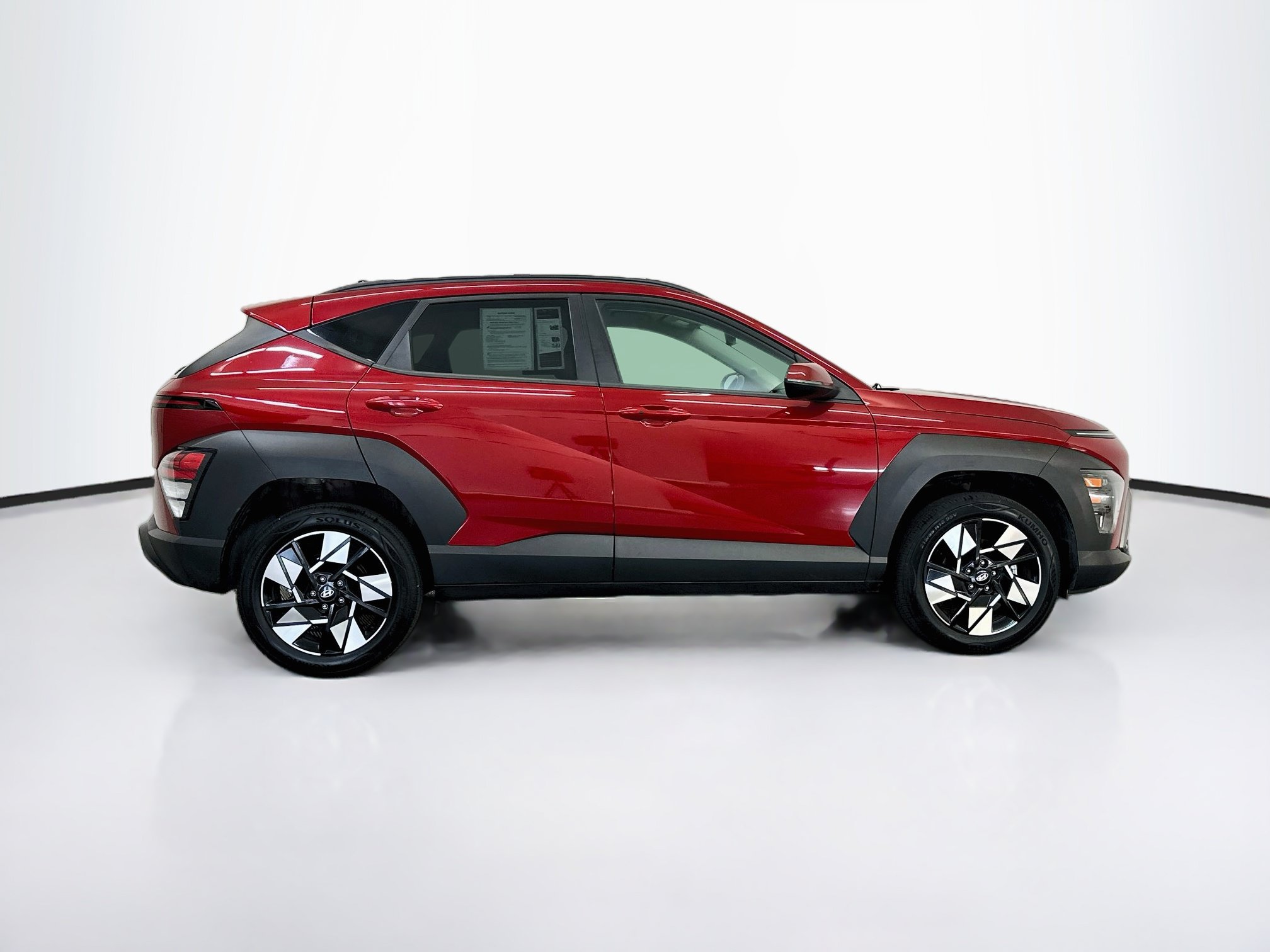Used 2025 Hyundai Kona SEL AWD/4WD image 10