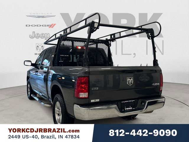 Used 2019 RAM 1500 Classic SLT w/ Luxury Group image 3