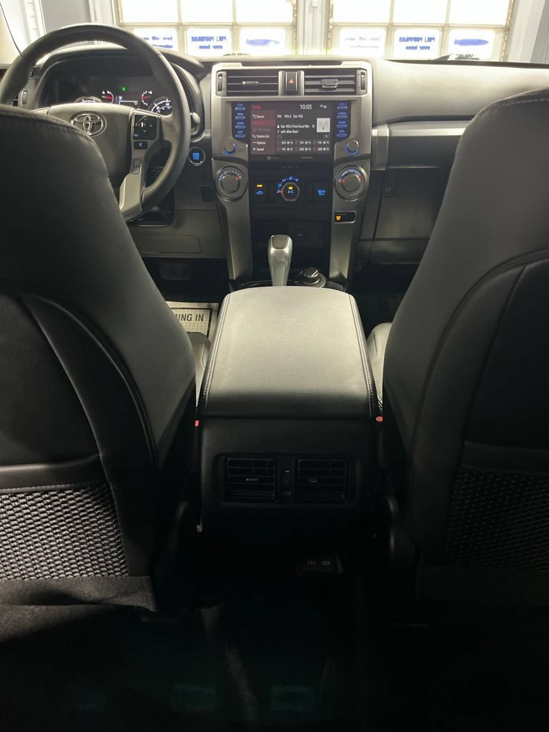 Used 2024 Toyota 4Runner TRD Sport AWD/4WD image 34