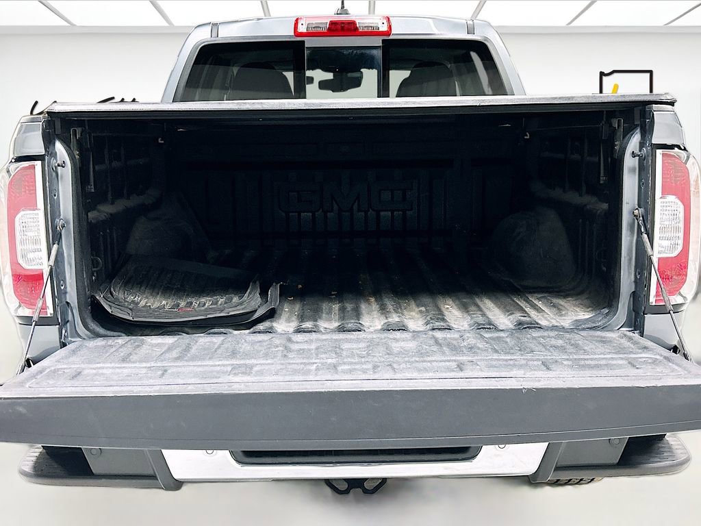 Used 2020 GMC Canyon SLE w/ Driver Alert Package image 23