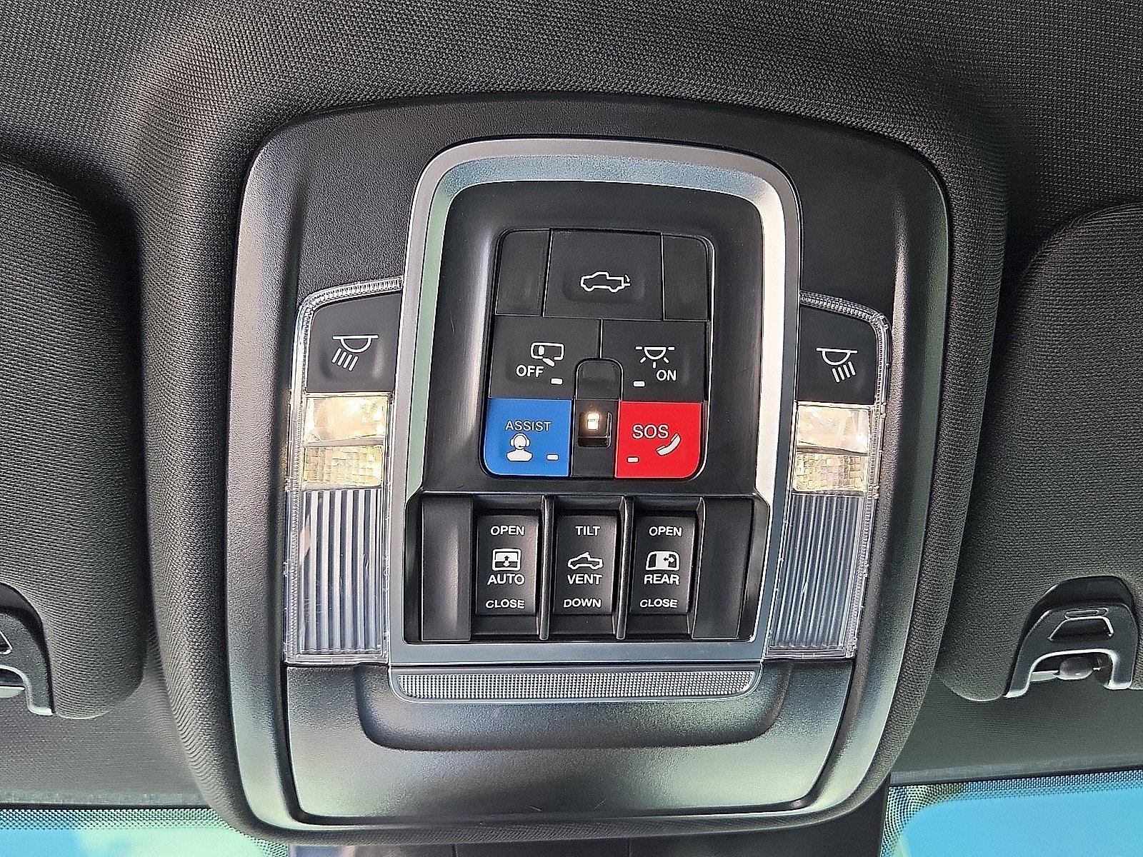 Used 2024 RAM 2500 Limited AWD/4WD image 25