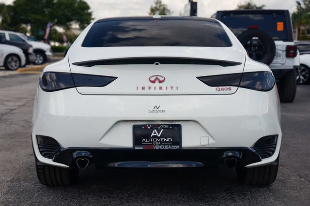 Used 2018 INFINITI Q60 3.0t Sport w/ Sensory Package 3.0T Sport AWD/4WD image 10