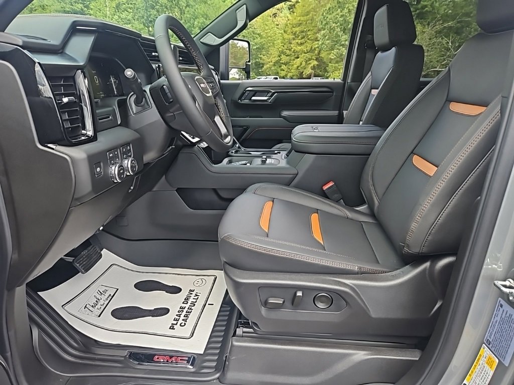 New 2026 GMC Sierra 3500 AT4 image 10