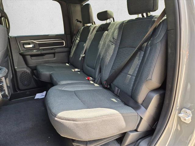 New 2026 RAM 3500 Big Horn AWD/4WD image 15