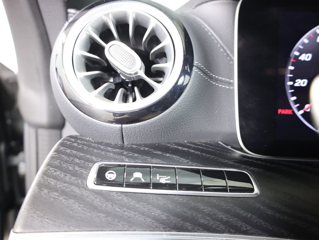 Used 2020 Mercedes-Benz E 450 4MATIC Cabriolet image 10