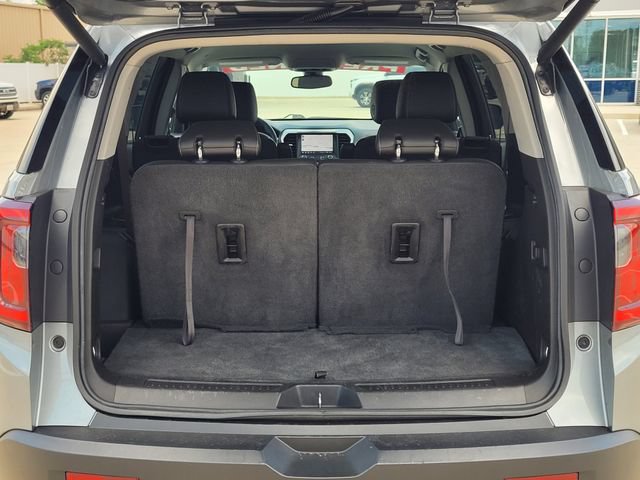 Used 2023 GMC Acadia SLT w/ Elevation Edition FWD image 10