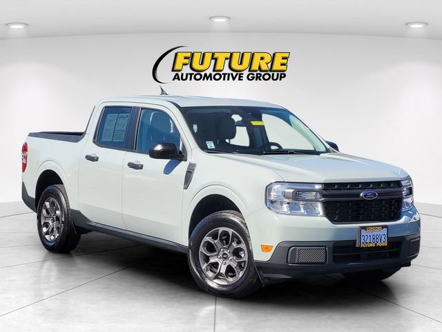 Used 2023 Ford Maverick XLT image 1