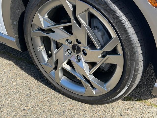 Used 2023 Genesis GV60 Performance image 6