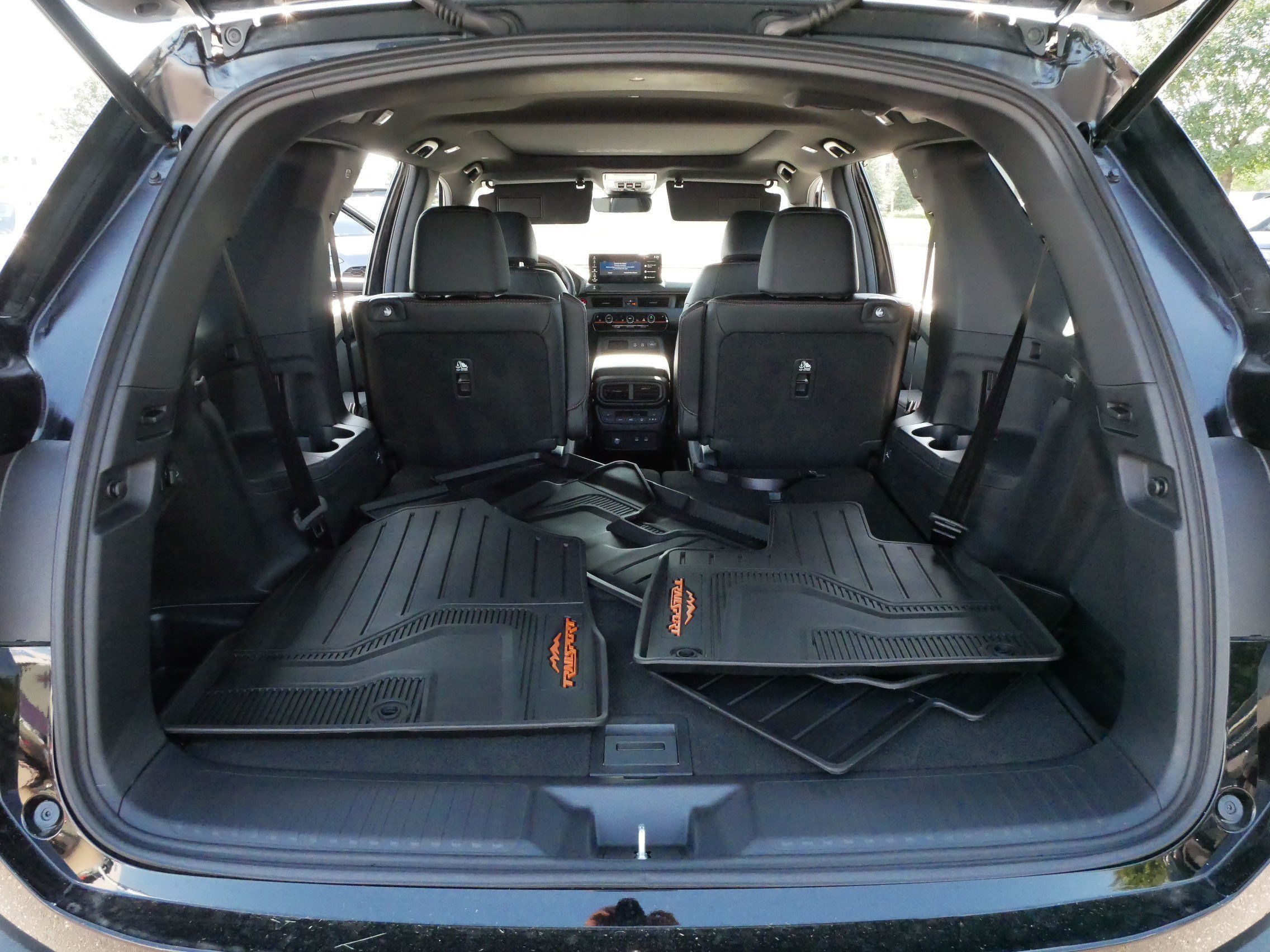 Certified 2026 Honda Pilot TrailSport image 18