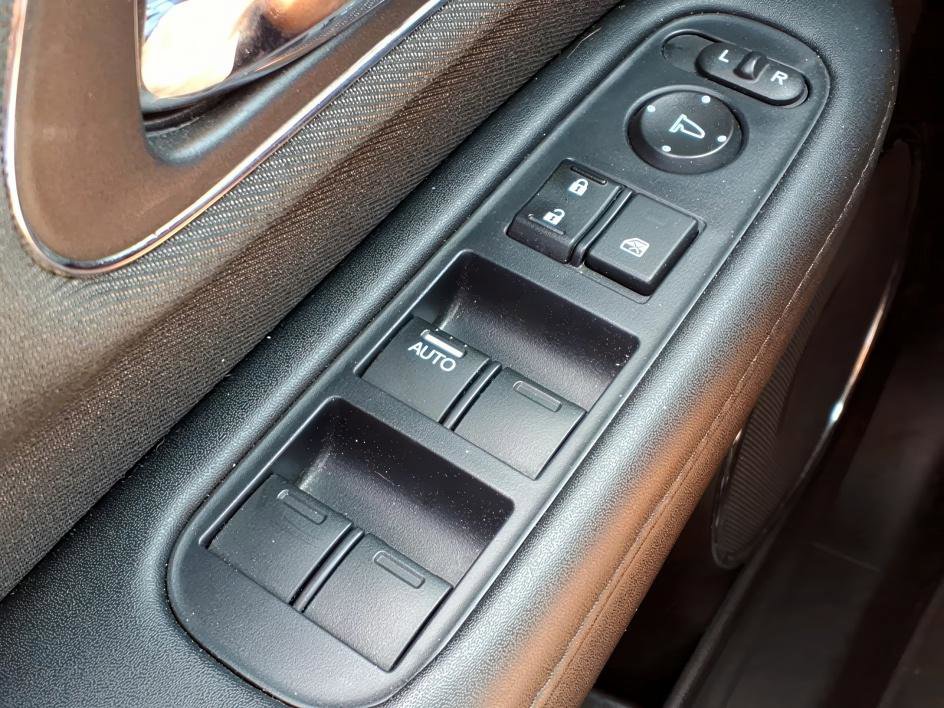 Used 2022 Honda HR-V EX image 15