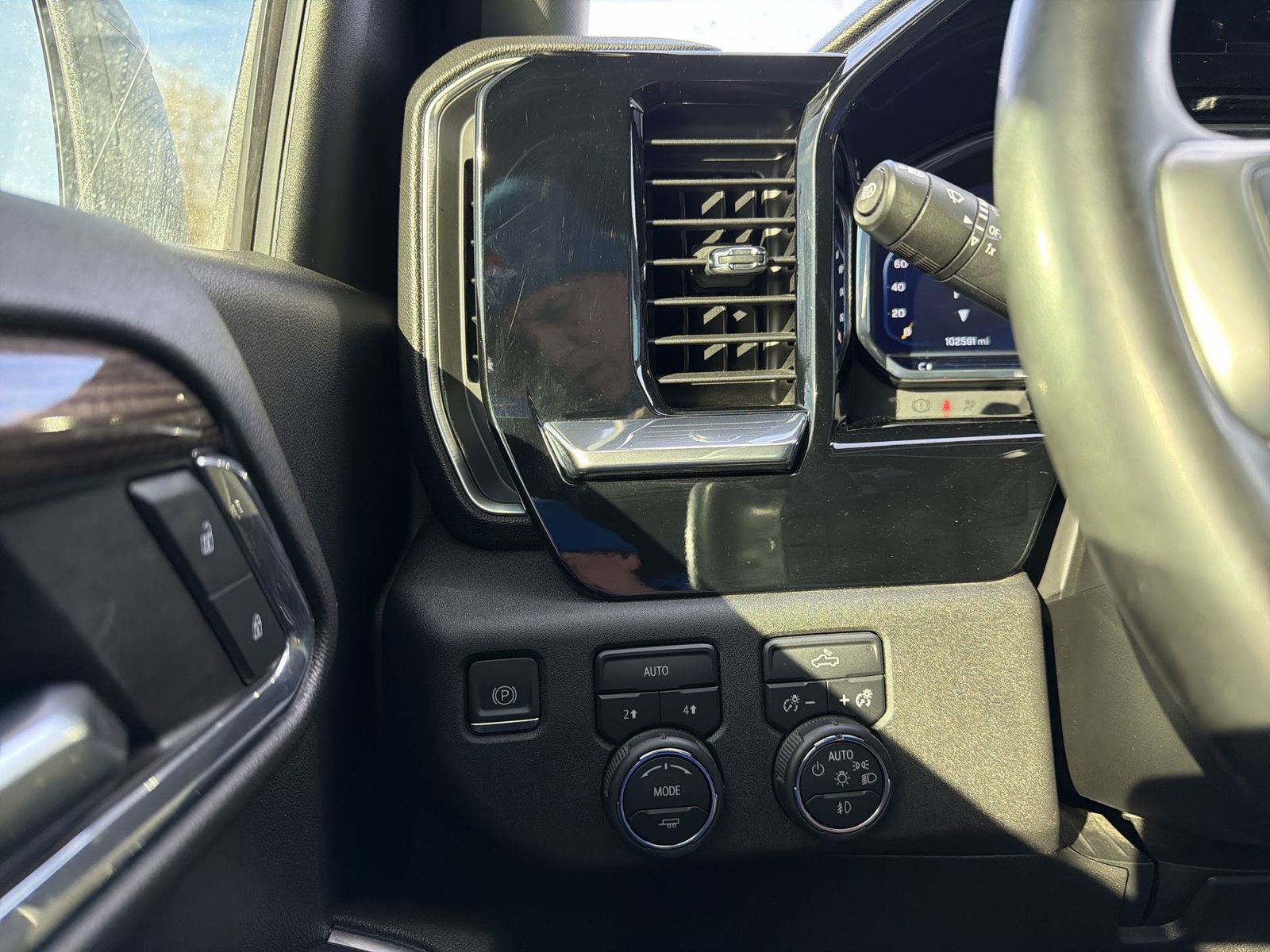 Used 2023 Chevrolet Silverado 1500 RST w/ Convenience Package II image 18