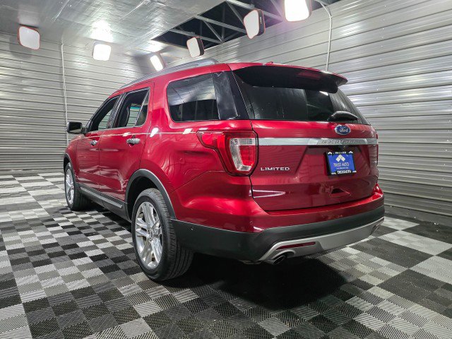 Used 2017 Ford Explorer Limited w/ Equipment Group 301A AWD/4WD image 7