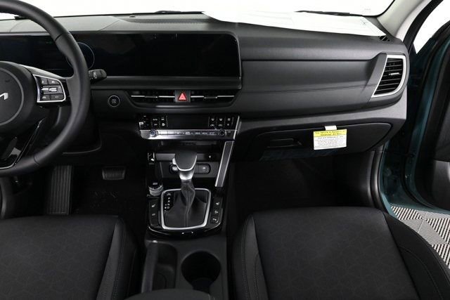 Certified 2025 Kia Seltos EX image 16