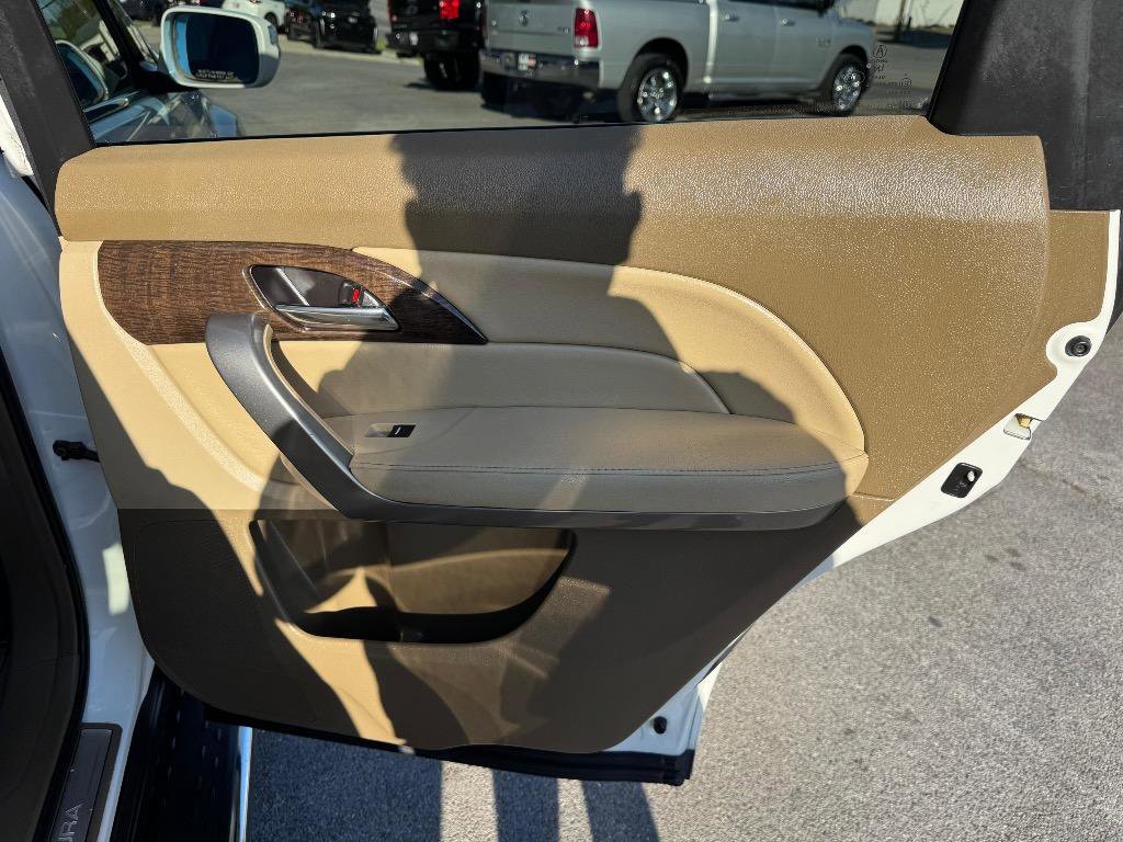 Used 2010 Acura MDX w/ Technology & Entertainment image 22