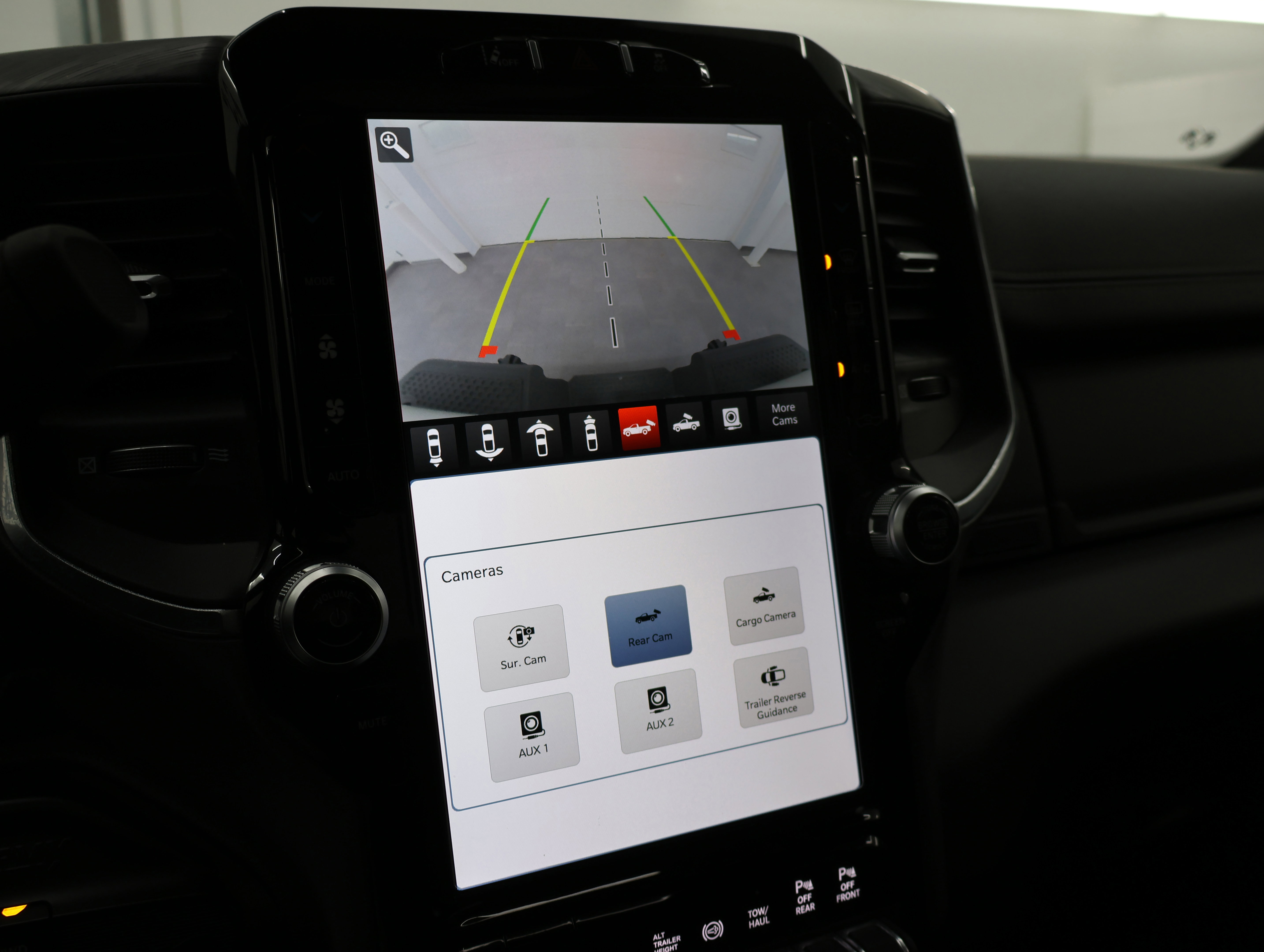 Used 2024 RAM 2500 Laramie w/ Night Edition image 21