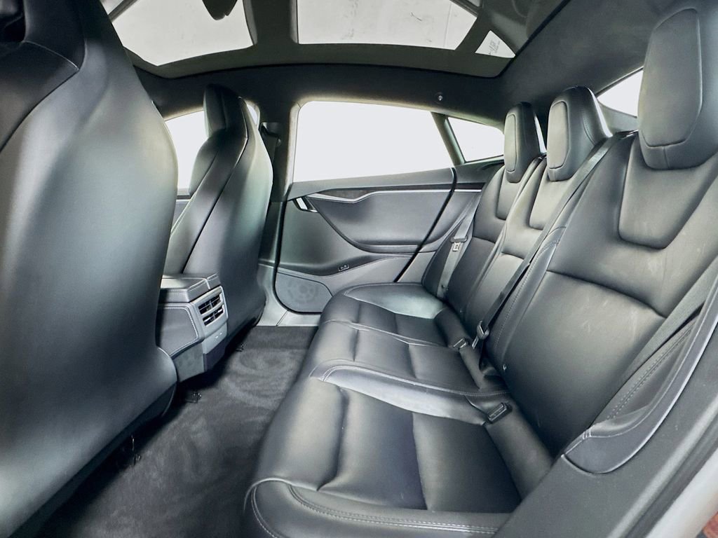 Used 2018 Tesla Model S P100D image 12