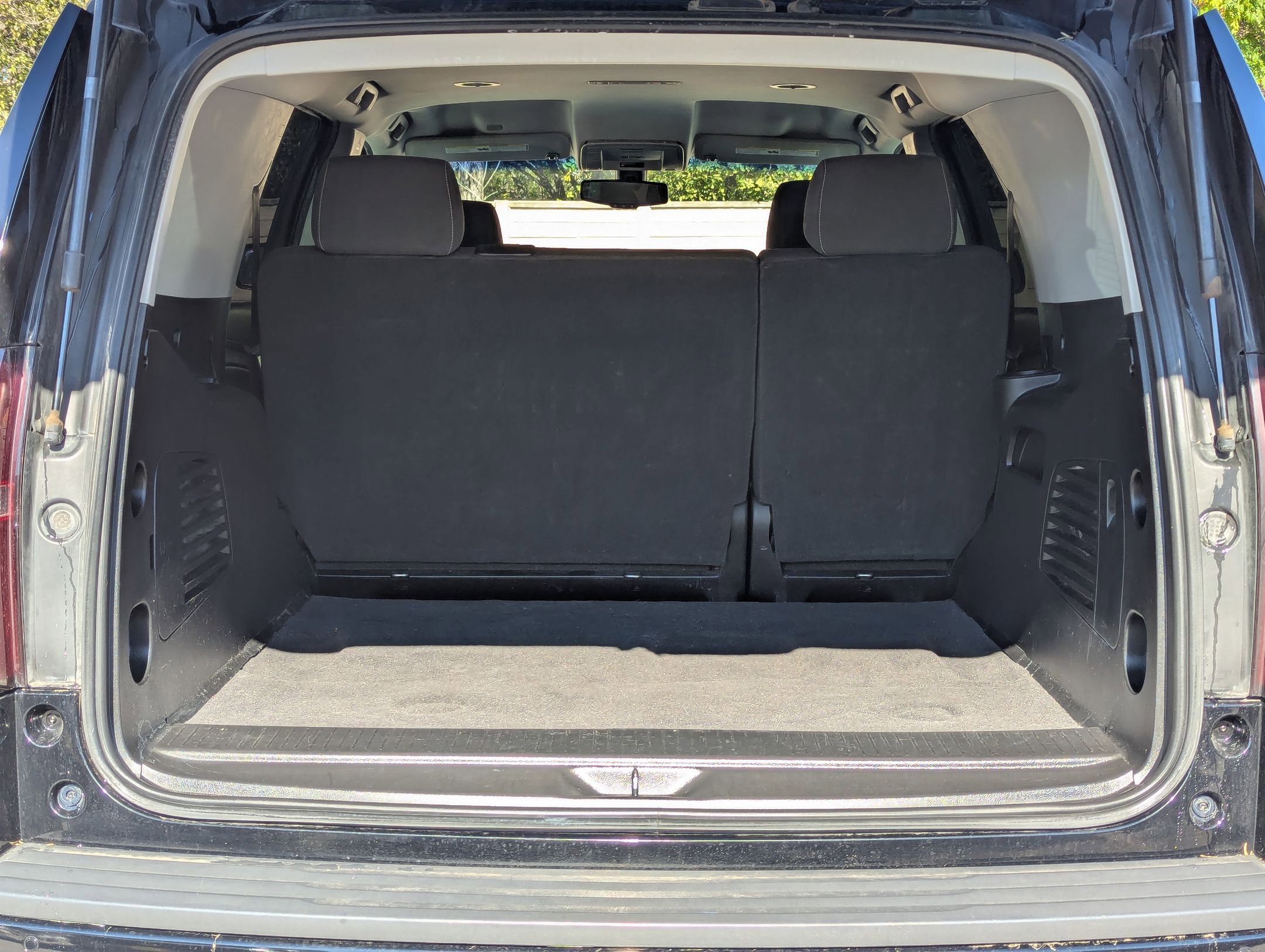 Used 2020 Chevrolet Tahoe LS image 23