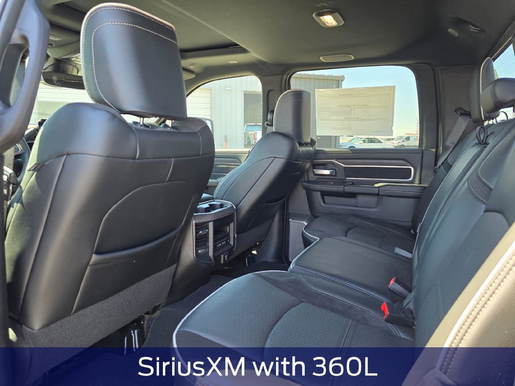 New 2026 RAM 2500 Laramie AWD/4WD image 13