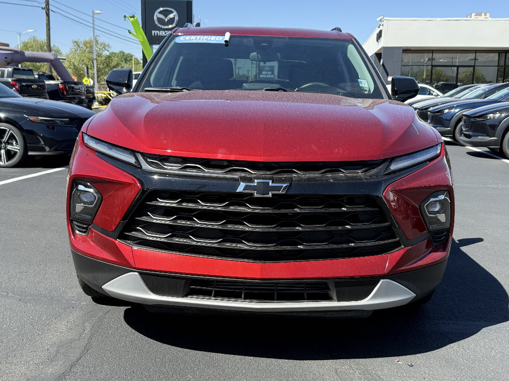 Used 2024 Chevrolet Blazer LT w/ Midnight/Sport Edition FWD image 3