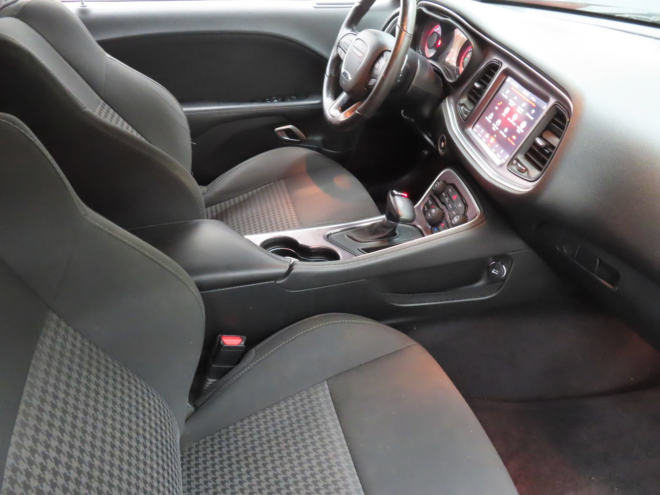 Used 2018 Dodge Challenger T/A RWD image 23