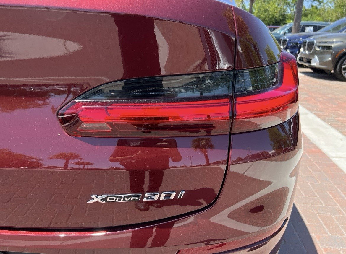 Certified 2025 BMW X4 xDrive30i AWD/4WD image 43
