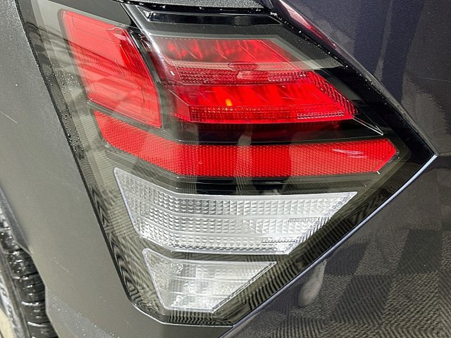 Used 2024 Hyundai Kona SEL AWD/4WD image 27