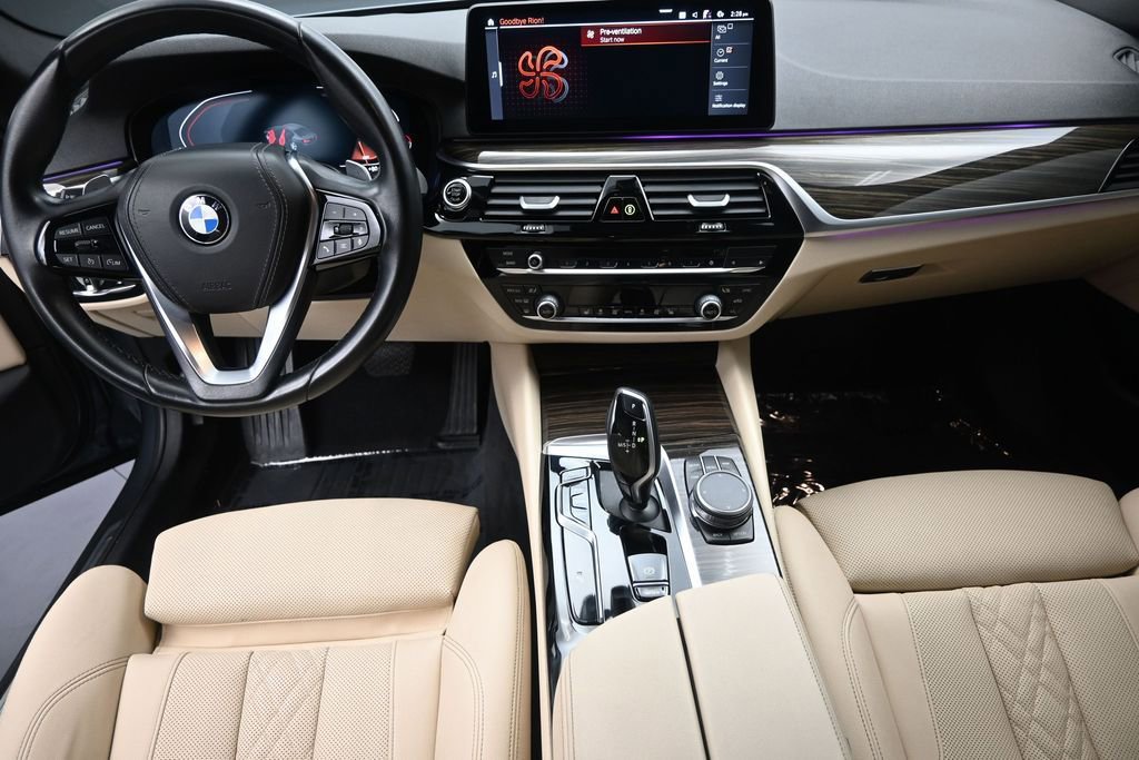 Used 2022 BMW 540i w/ Convenience Package RWD image 15