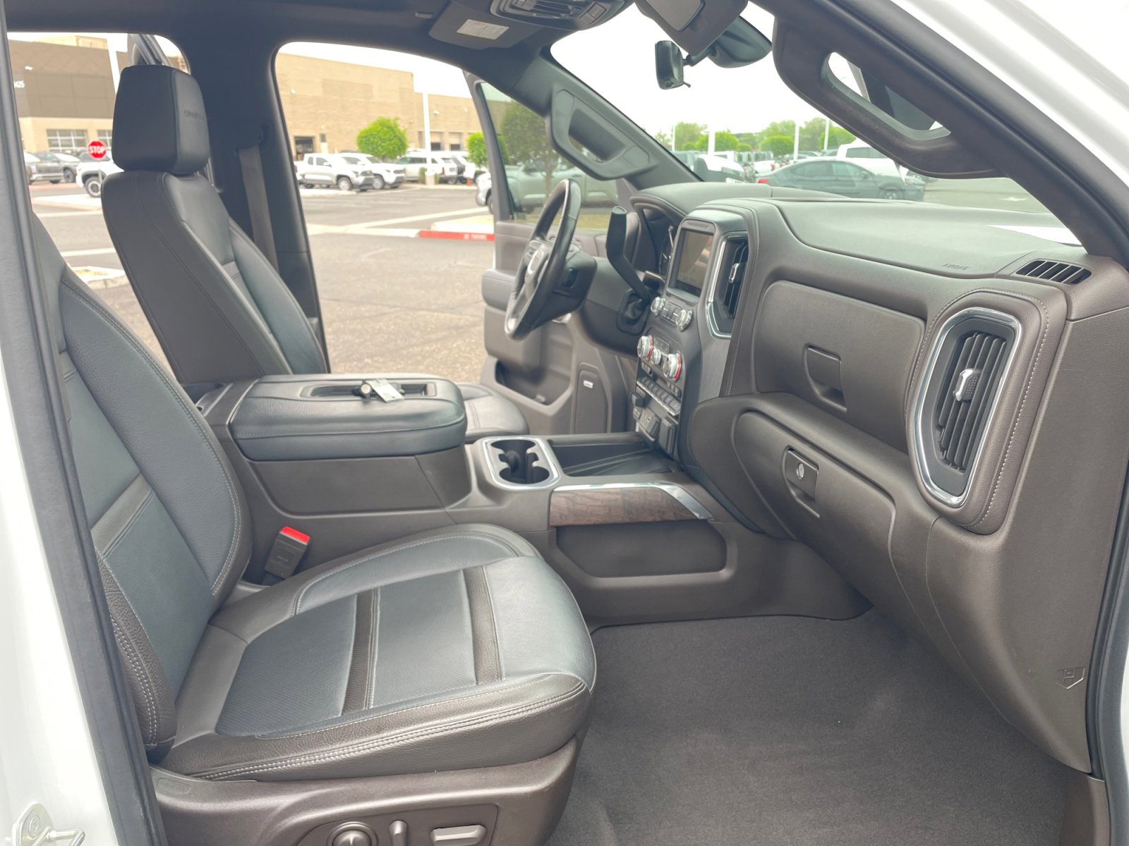 Used 2021 GMC Sierra 2500 Denali w/ Denali Ultimate Package image 19